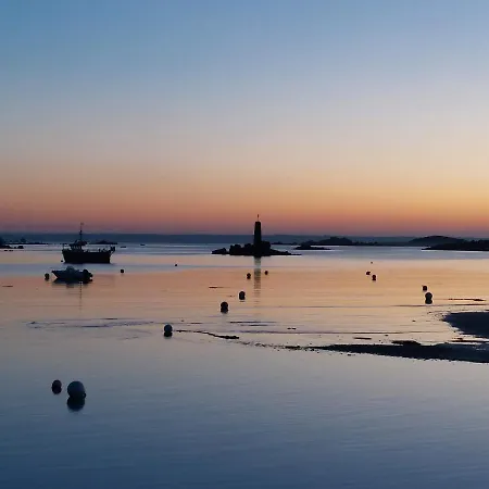 Île Grande, Location maison saisonnière chez Dom et Cathy C Pleumeur-Bodou Extérieur photo